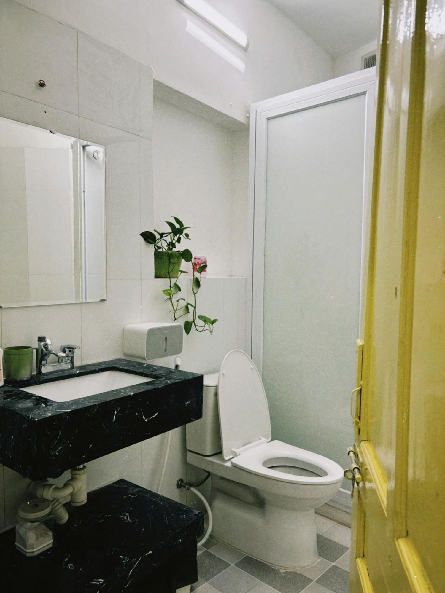 Azalea Apartment *